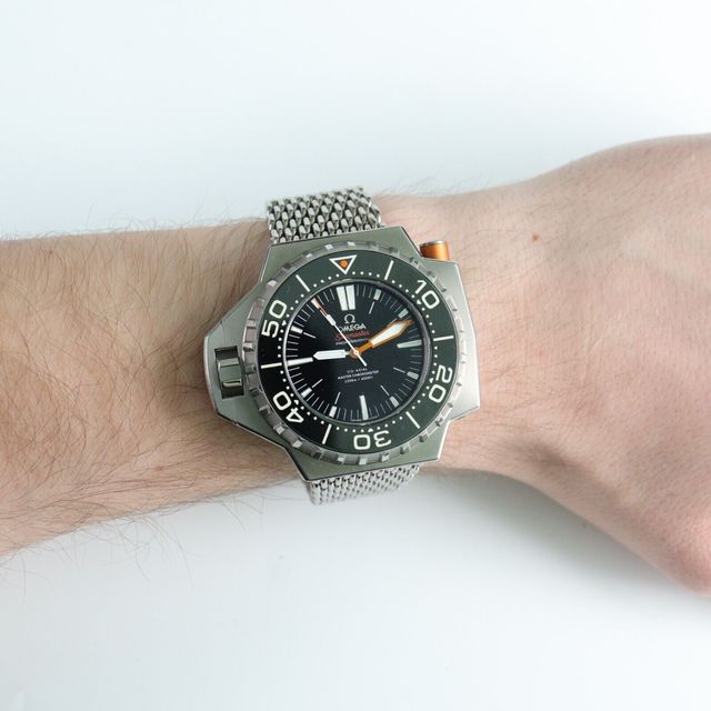 Omega Seamaster Ploprof 1200m 227.90.55.21.99.001 Image 5